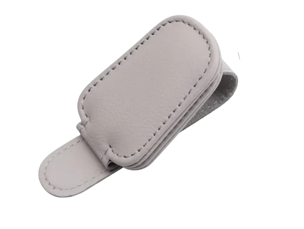 Держатель для очков автомобильный Boomshakalaka, крепление на солнцезащитный козырек, на магните, зажим для очков кожаный, цвет серый