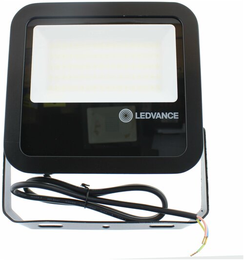 Прожектор светодиодный LEDVANCE Perfomance до 65Вт 6500К IP65 черный