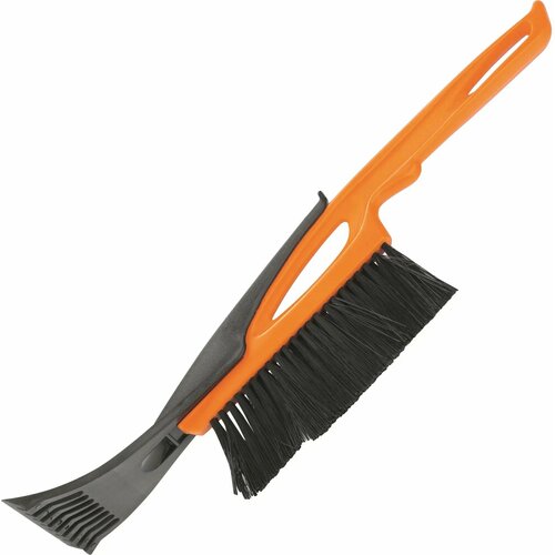 Щетка-сметка для снега со скребком 40 см - густая и упругая полимерная щетина не повреждает покрытие кузова автомобиля 622₽