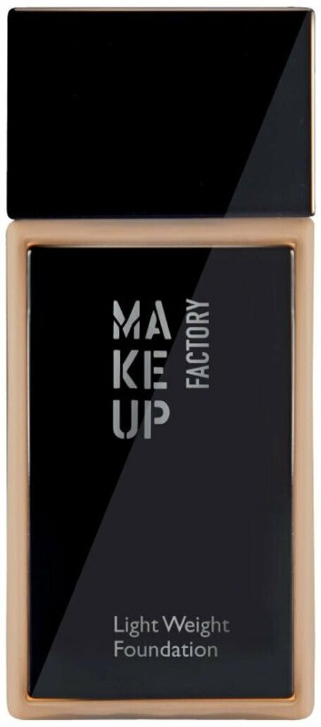 Make up Factory Тональная основа Light Weight Foundation, тон 15 натуральный