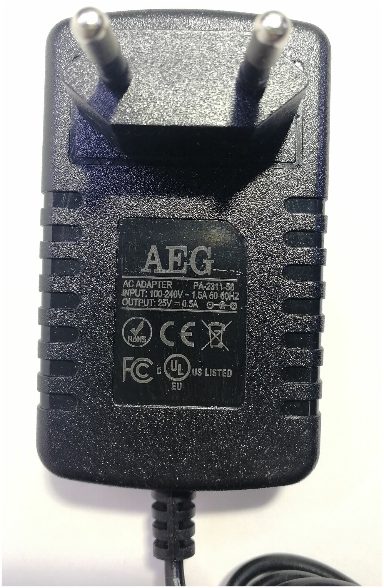 Сетевое зарядное устройство блок питания для аккумуляторных пылесосов Electrolux ergorapido, AEG DC 25v 0.5a - фотография № 2