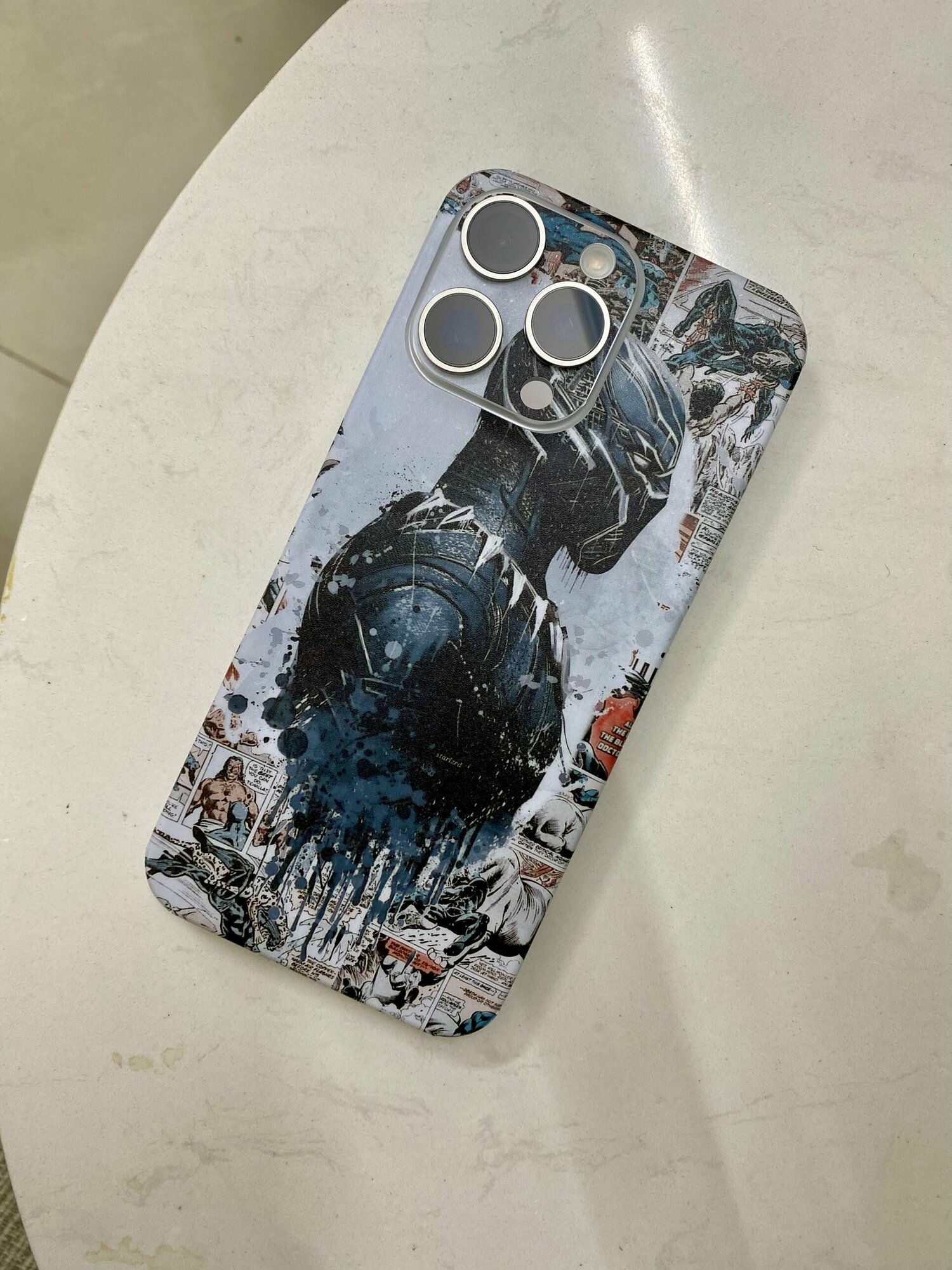 Защитная пленка на корпус телефона iPhone 13 — фото 1