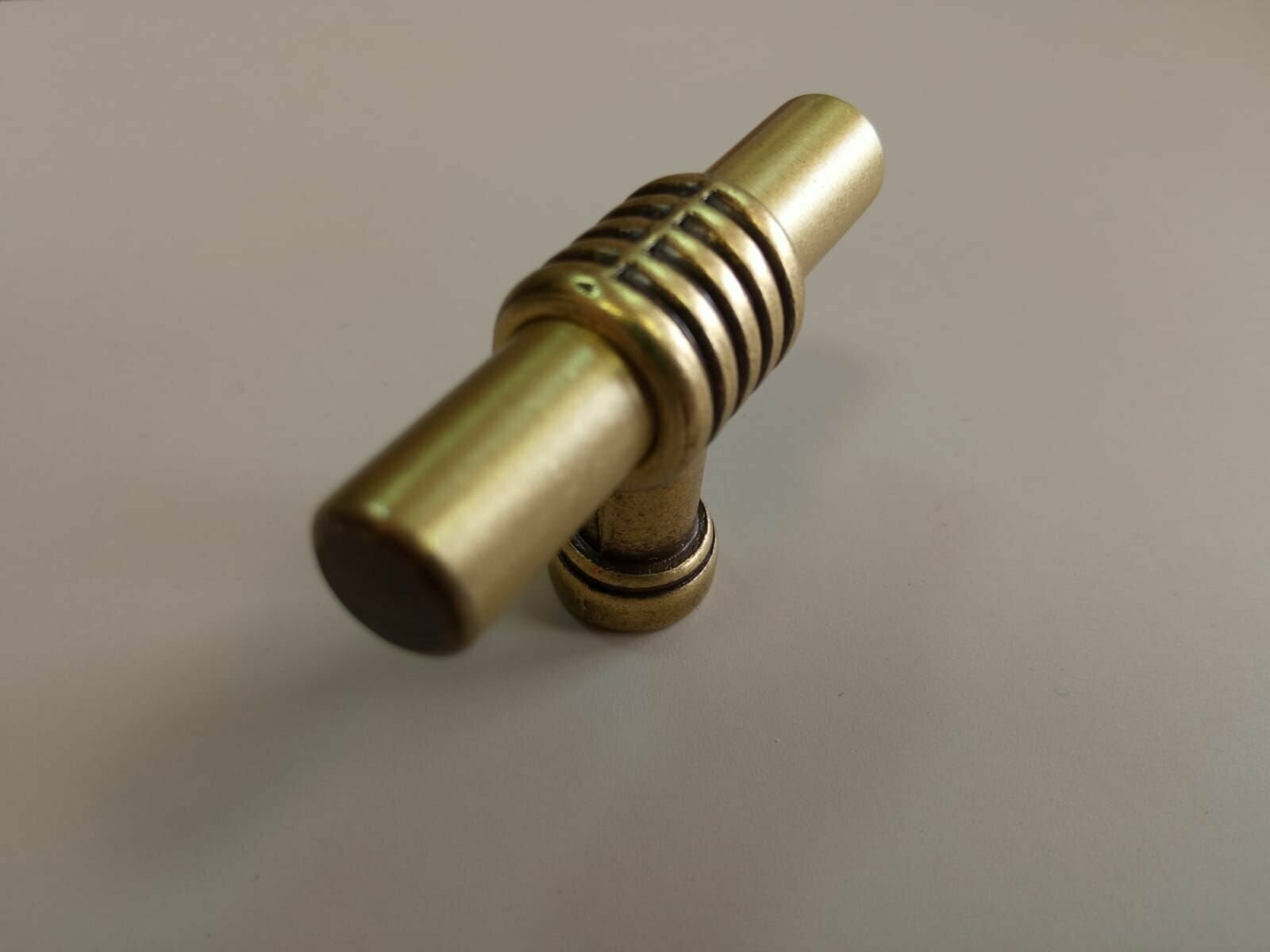47105-22 Ручка кнопка современная классика старая бронза