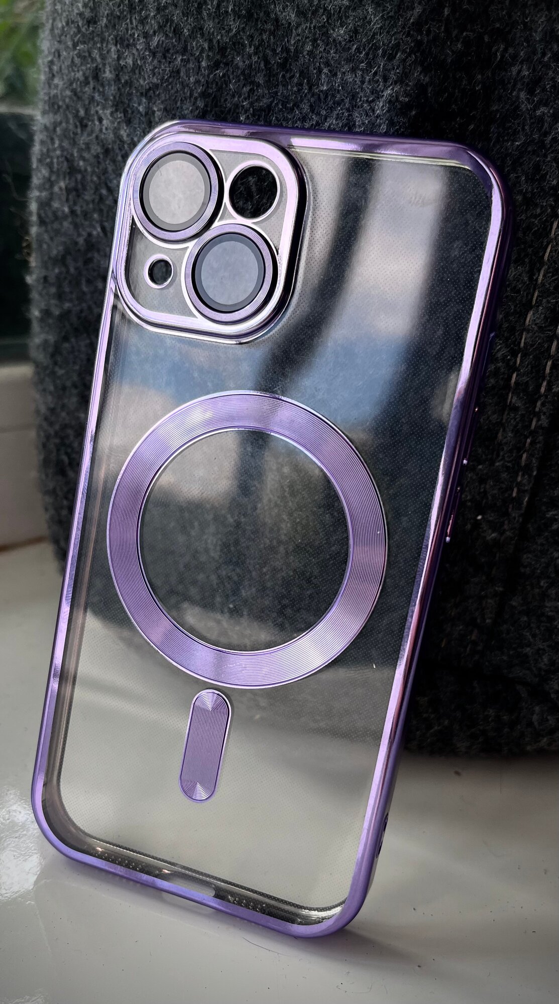 Чехол Magsafe, для Apple iPhone 15 , силиконовый, прозрачный, фиолетовый — фото 1