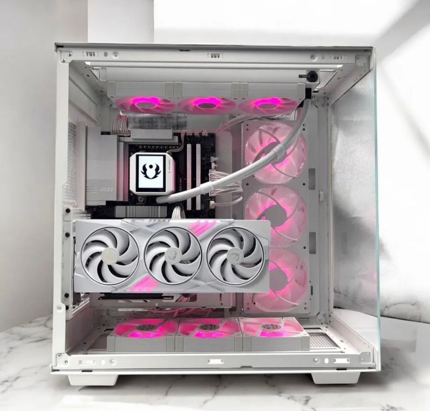 RTX5080 16Gb игровой компьютер CYBERPUNK ULTRA Intel i9 14900KF 24ядра/ 32GB/ SSD 2ТБ/1000W 80+ GOLD/Win 11 PRO