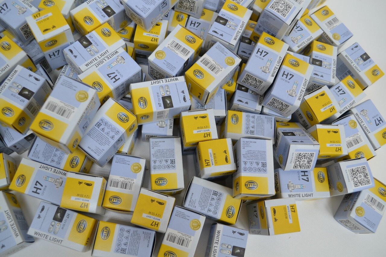 HELLA 8GH 223 498-131 Лампа HELLA галогеновая H7 PX26D 55W HELLA
