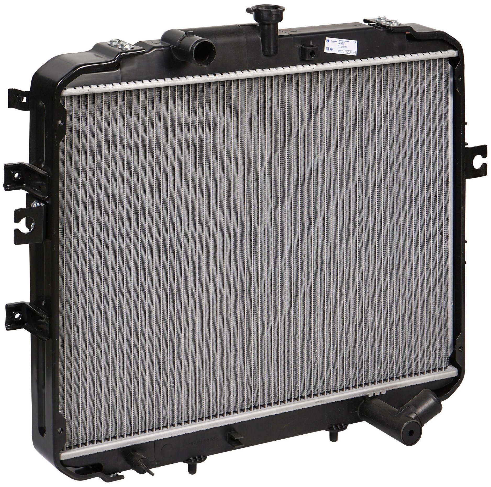 Радиатор охлаждения для автомобилей Hyundai H-100 Porter II (04-) LRc 0818 LUZAR