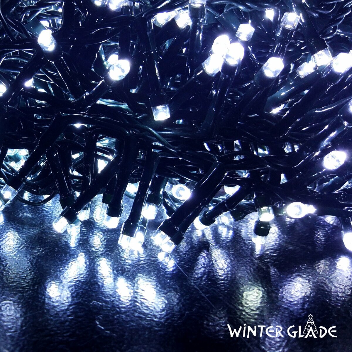 Winter Glade 31V, холодный белый свет, 550 ламп - фото №9