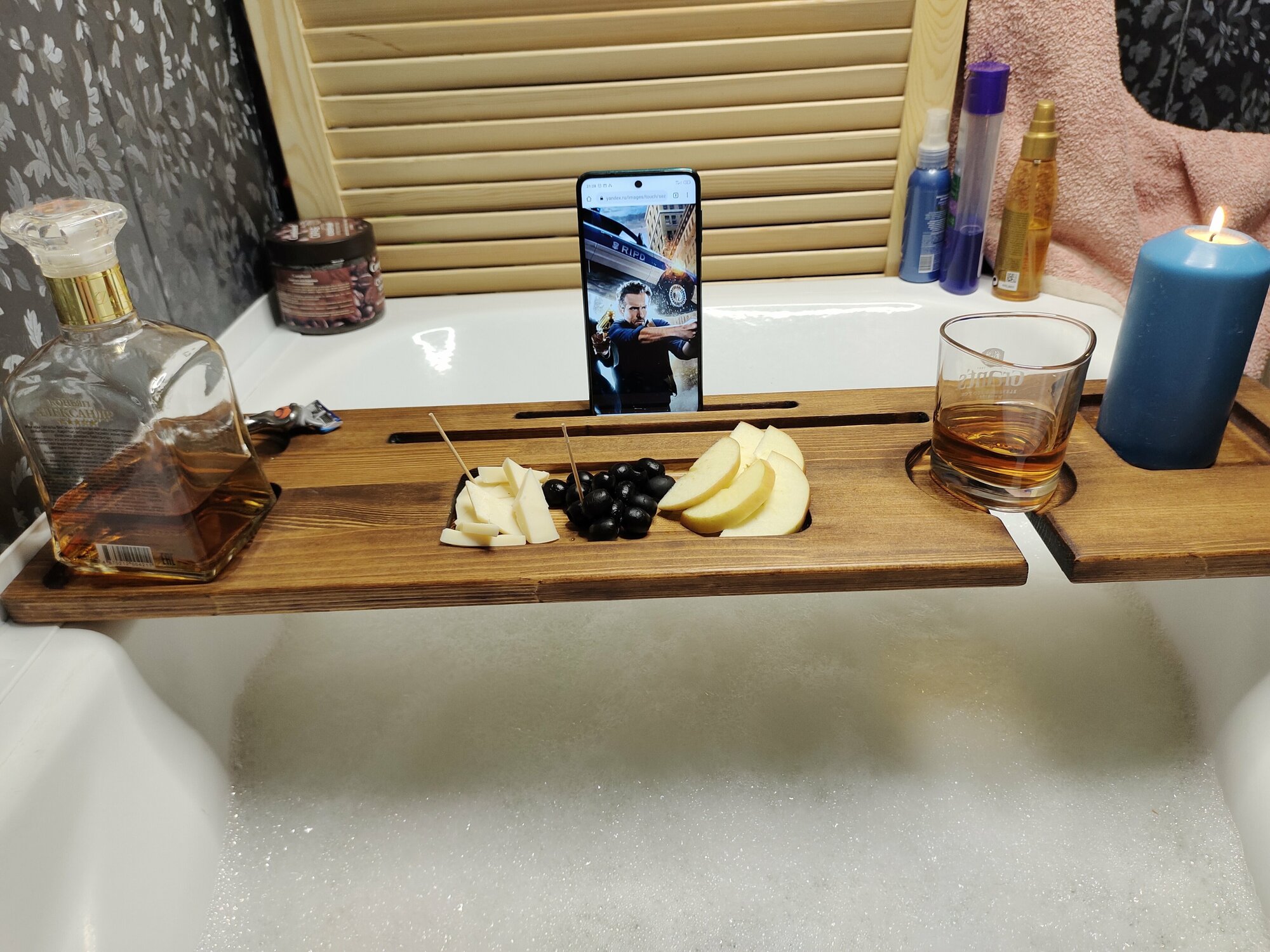 Полка столик для ванной "Элегант" ChelWood - венге - фотография № 2