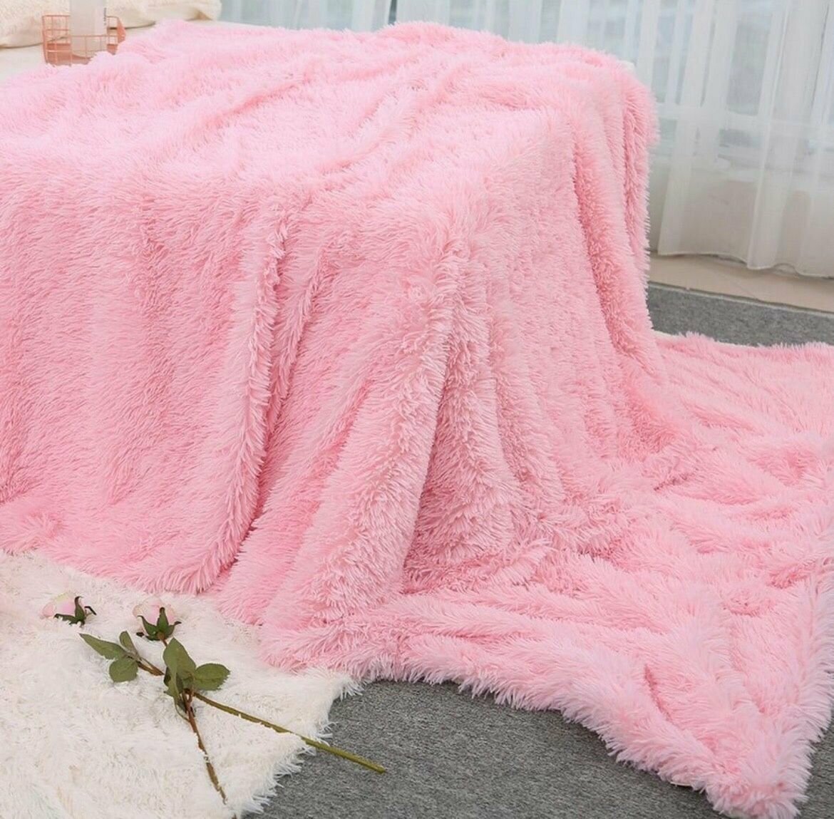 Плед пушистый на диван кровать Евро 200х220 травка розовая - фотография № 6