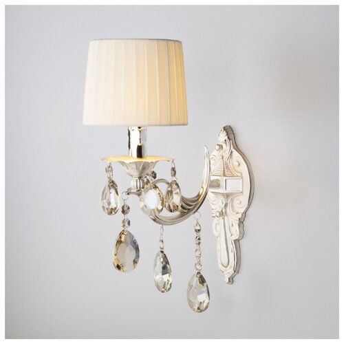 фото Серебряное бра с абажуром eurosvet 10098/1 серебро/тонированный хрусталь strotskis