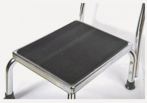 Изображение товара Ступенька для ванны MediQ 10222H с ручкой вспомогательная, нагрузка до 120кг, хромированная сталь, 43х33х23см