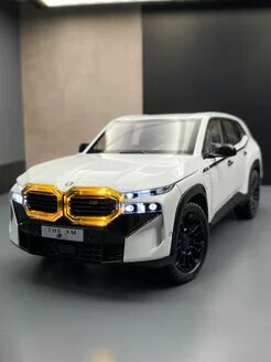 Металлическая машинка BMW XM, 1:24, с инерционным механизмом, черный цвет