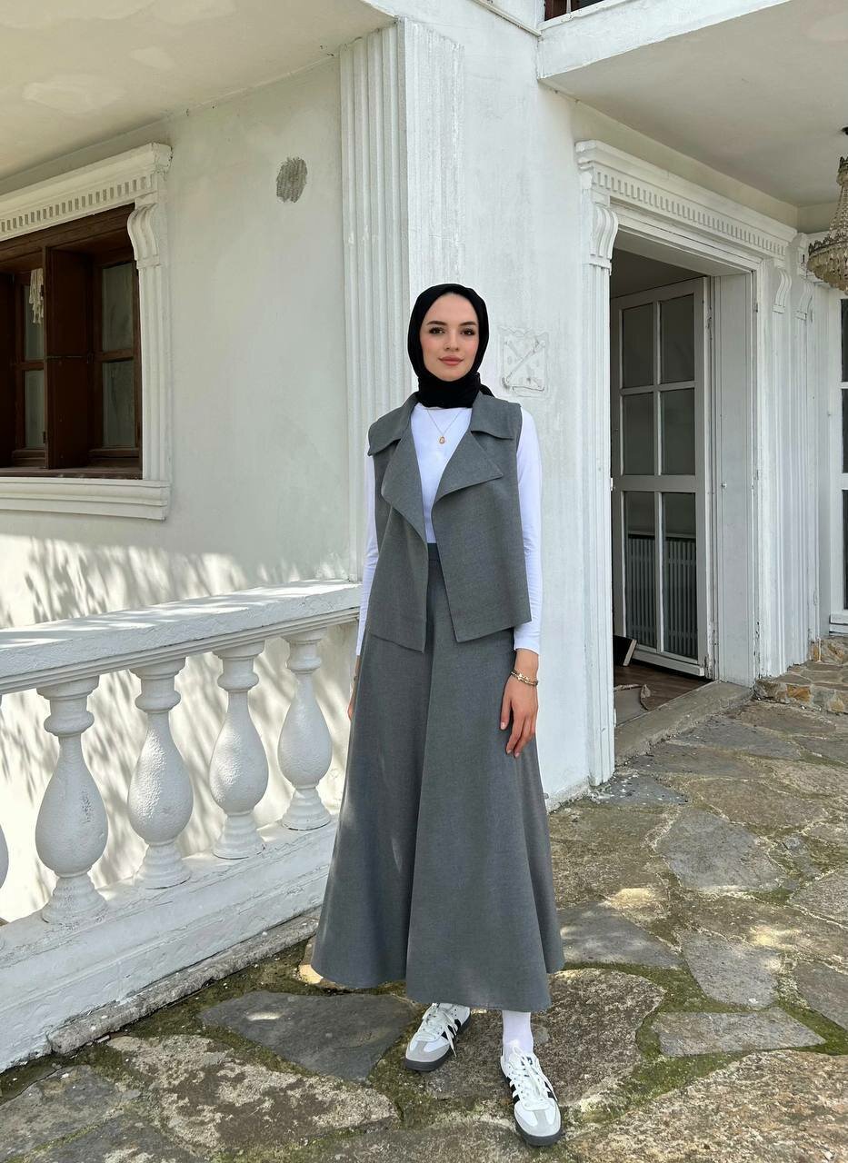 Комплект одежды ELEGANT CLASSIC Duo Collection — женские костюмы двойка с юбкой и жилеткой, стиль и комфорт каждый день