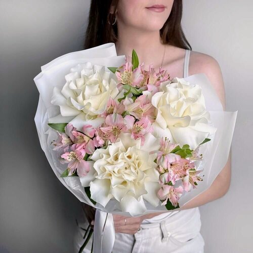 Изображение товара Букет из французских роз и альстромерии , красивый букет на любой повод