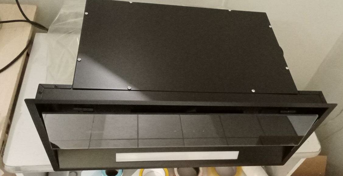 Полновстраиваемая вытяжка Konigin Cosmic Black 60 — фото 1