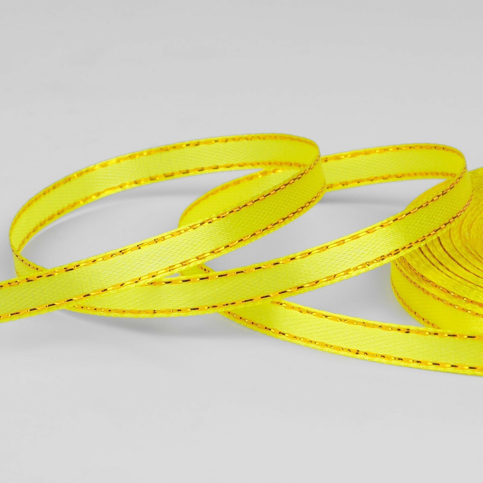 Лента атласная «Золотые нити», 6 мм × 23 ± 1 м, цвет жёлтый №015 (5шт.)