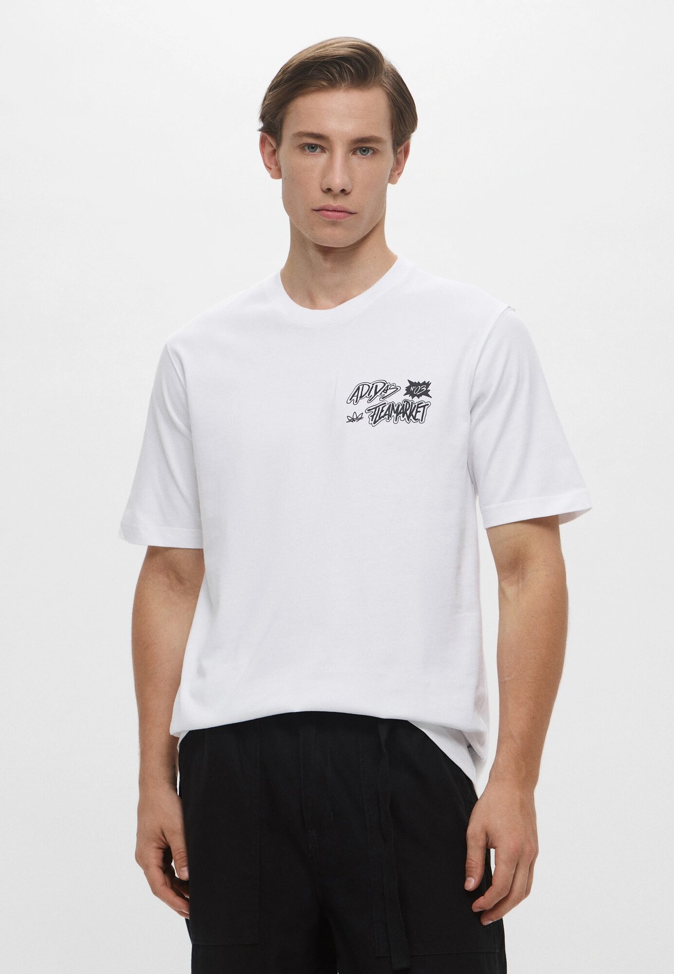 Футболка спортивная adidas Originals GRAPHIC LO SS T, размер 48-50, белый,