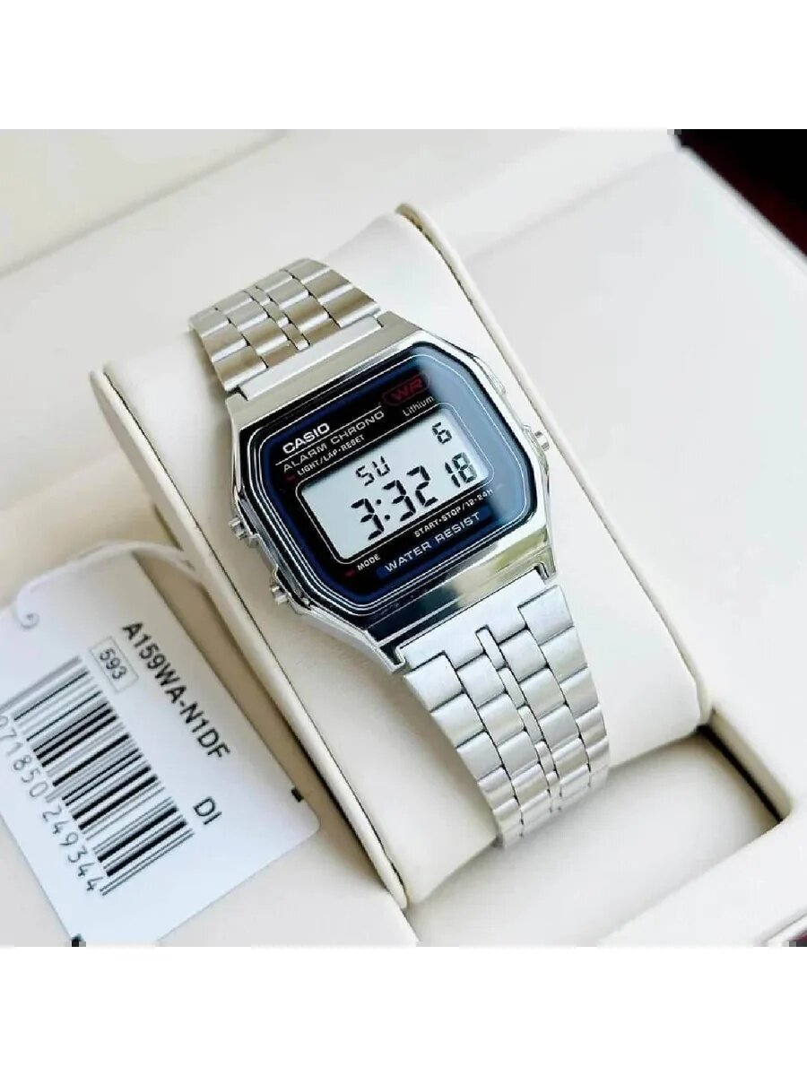 Наручные часы CASIO Classic, стальной — фото 1