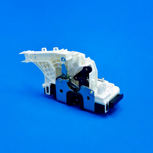 Замок двери передний W906 R 6500₽