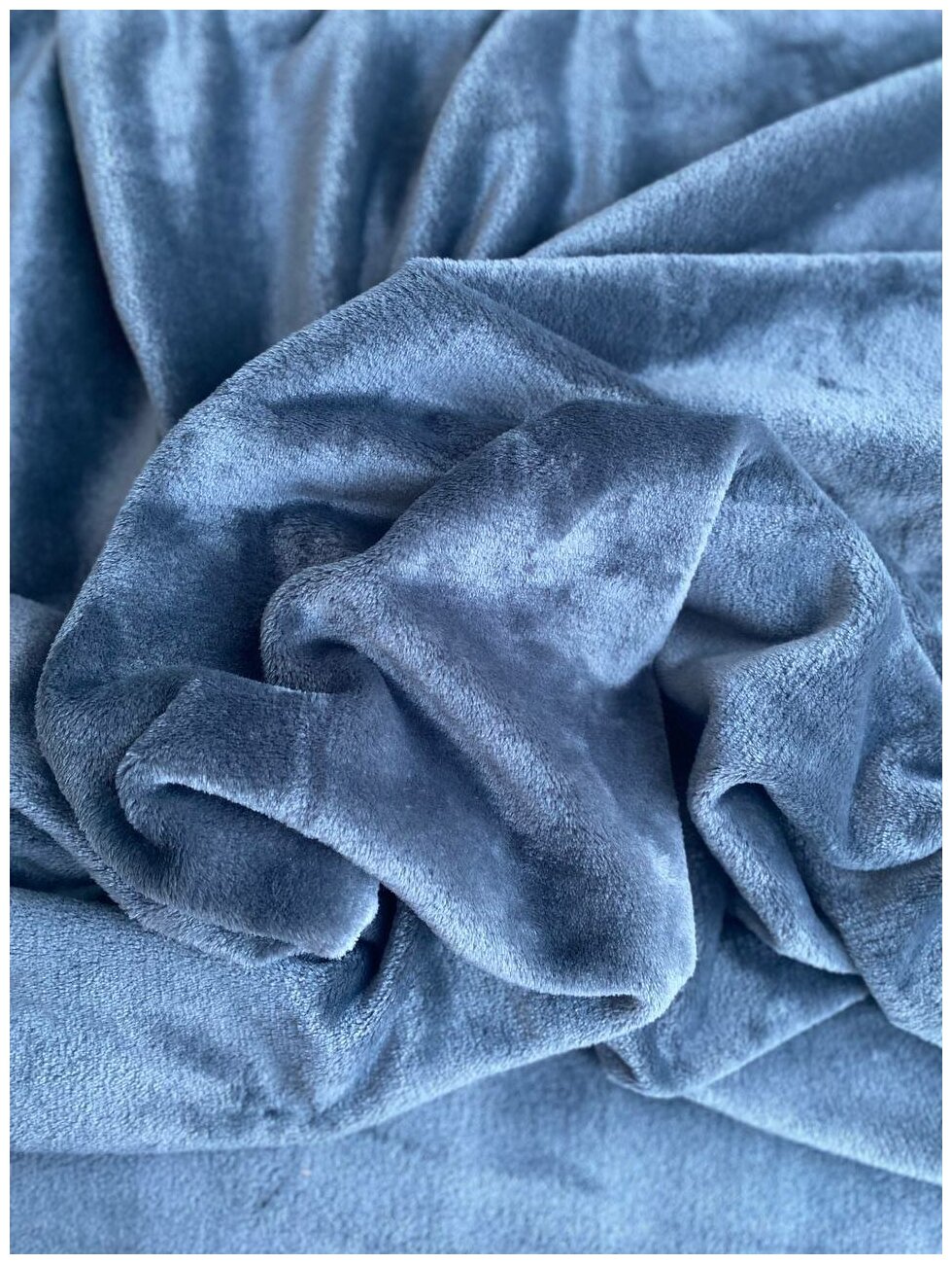 Плед / Покрывало велсофт 140х200 синий, гладкокрашенный, ENRIKA - фотография № 6