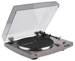 Виниловый проигрыватель Audio-Technica AT-LP2X