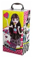 Кукла Monster High Дракулаура с набором косметики, 27 см