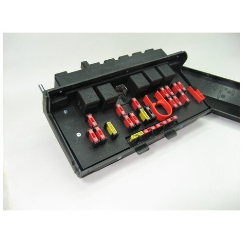 Монтажный блок ВАЗ 21073 инжектор з-д АВАР