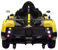 RiverToys Автомобиль Pagani-Zonda-Cinque A009AA желтый