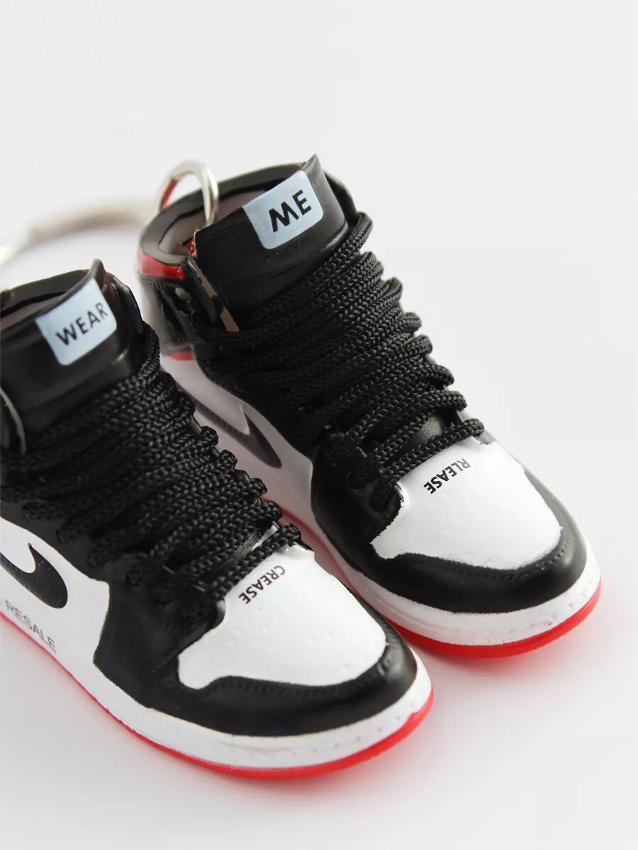 Брелок, 2 шт., красный/черный/белый — фото 1