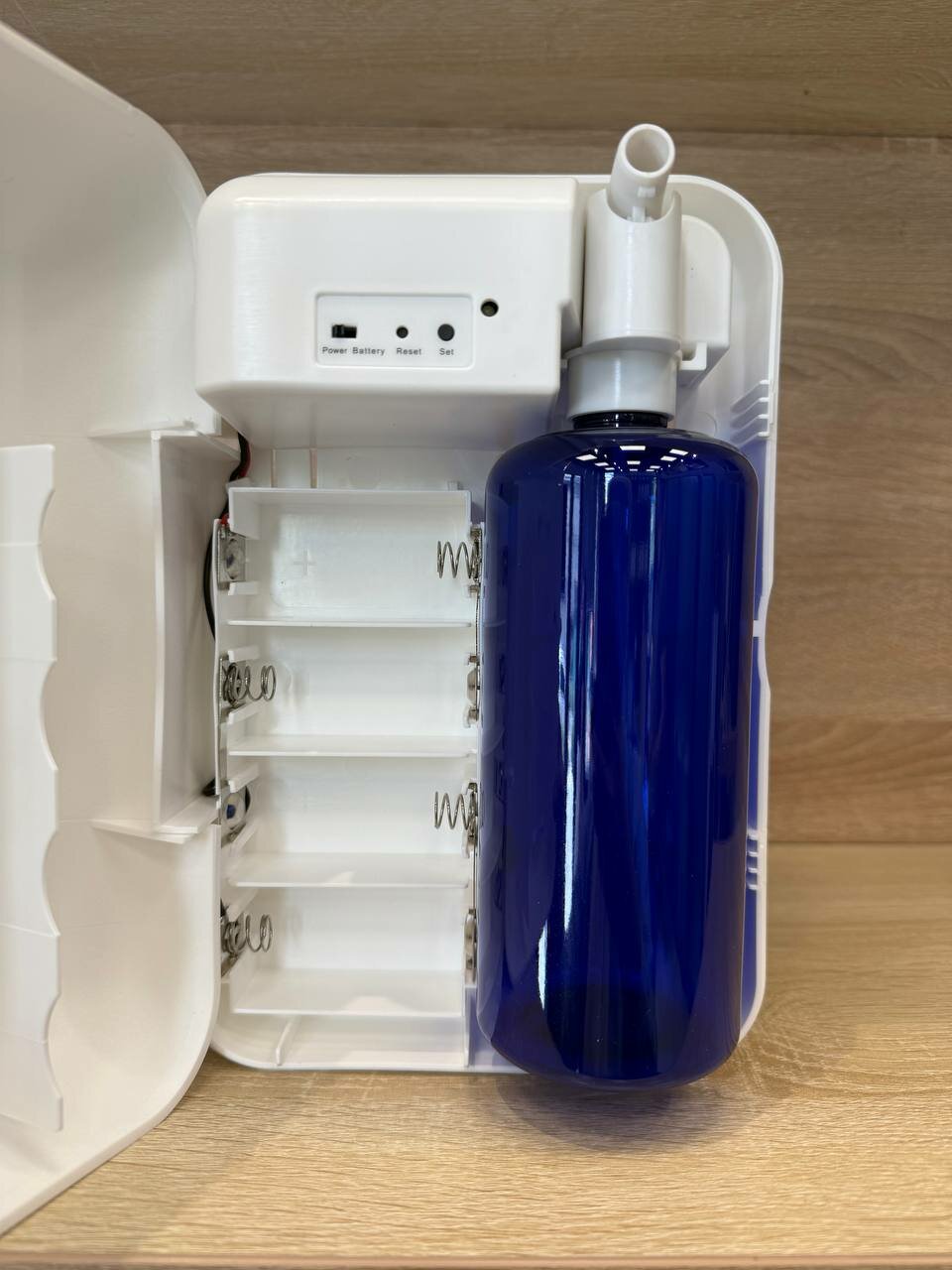 Ароматизатор воздуха AIR MAX PLUS, 80-100 м², батарея, USB, белый — фото 1