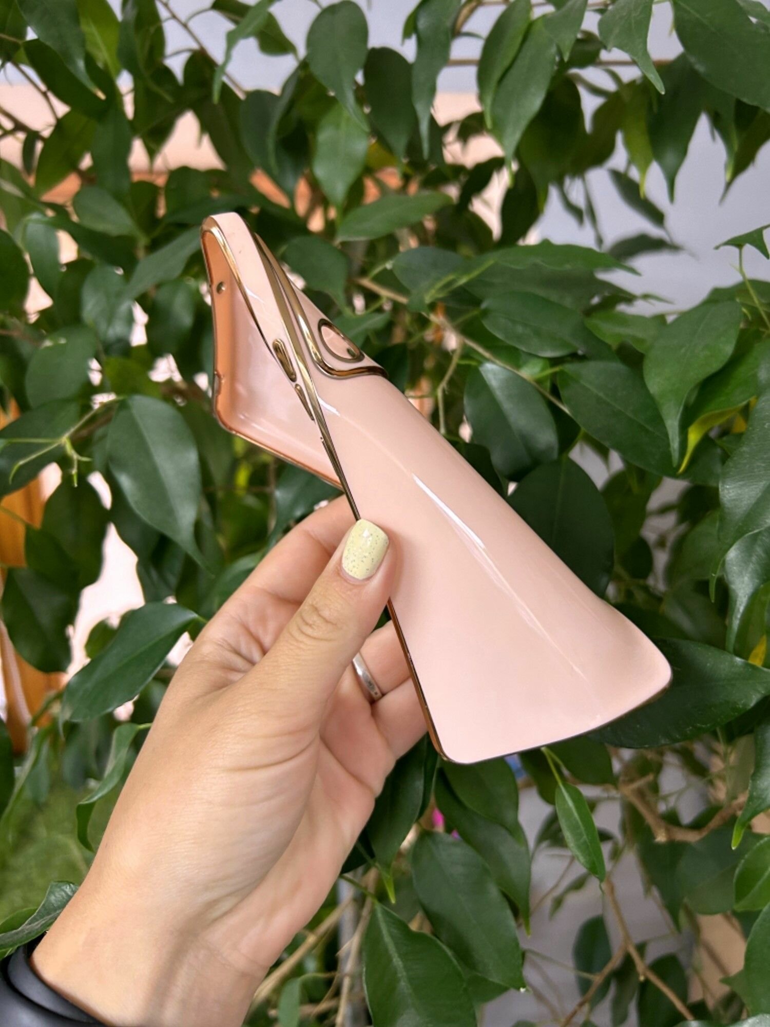 Чехол на Xiaomi 13 Lite / Сяоми 13 Лайт силиконовый inli (Золотой) — фото 1