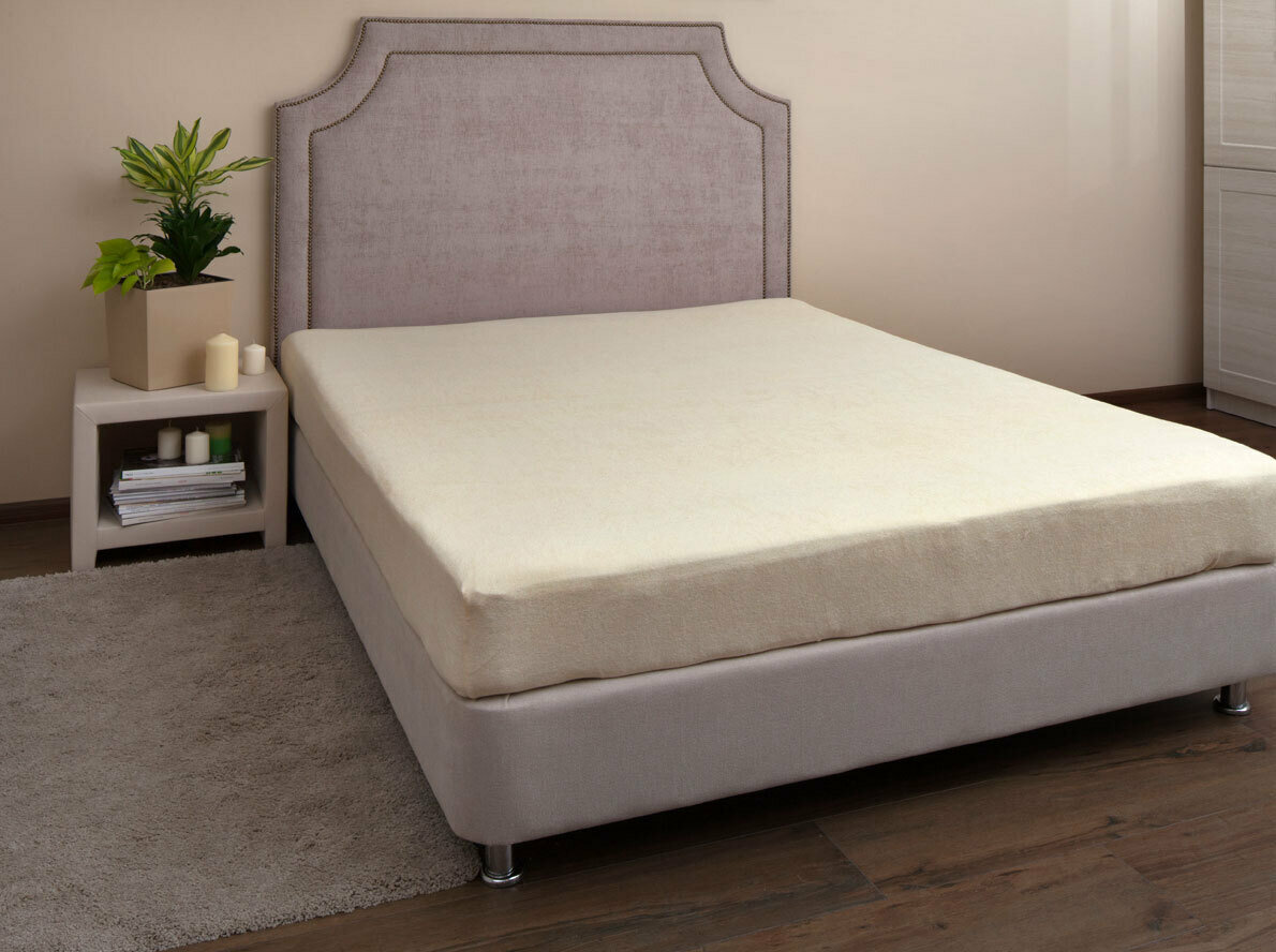 Простыня натяжная махровая для матраса 120х200см.