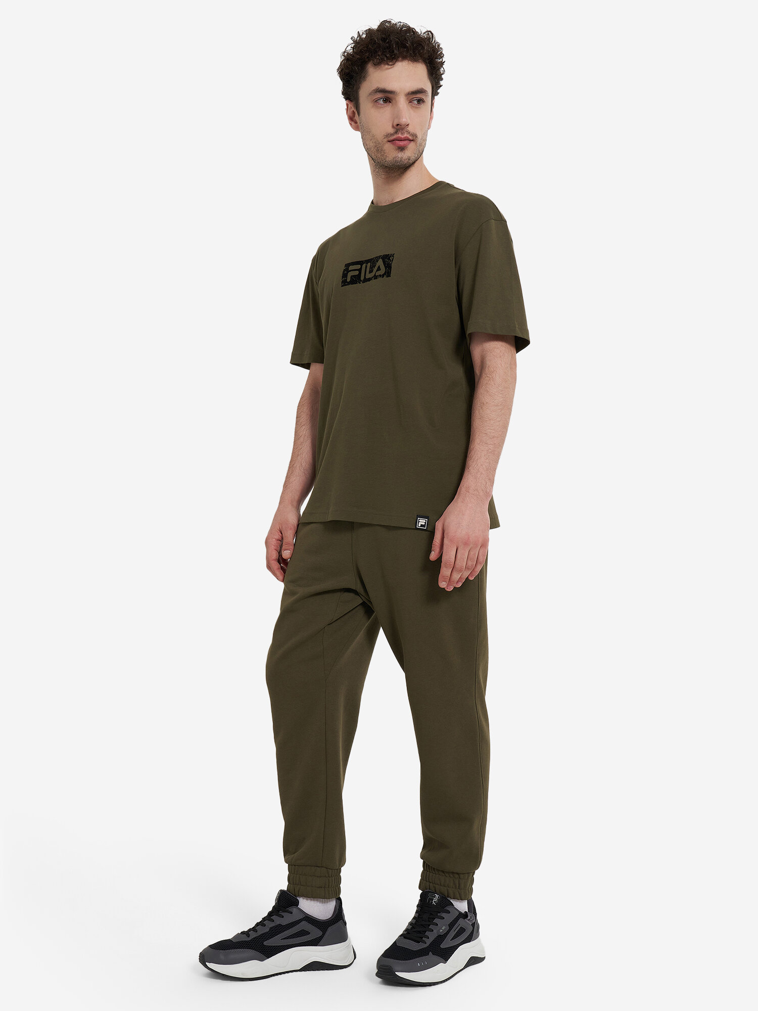 Футболка спортивная Fila, размер 52, милитари — фото 1