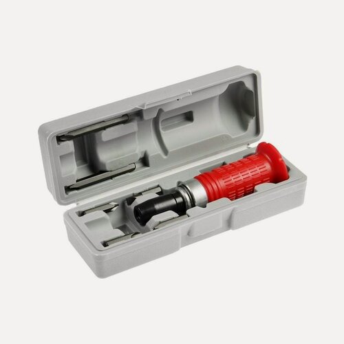 Изображение товара Отвертка ударно-поворотная тундра 1/2", с битами 6 шт, обрезиненная рукоятка, кейс