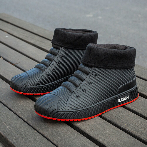 Изображение товара MOOCIE Новые стильные мужские водонепроницаемые резиновые сапоги для отдыха на природе модные студенческие короткие сапоги для работы на все сезоны нескользящие резиновые сапоги для взрослых резиновые бахилы, EU:44