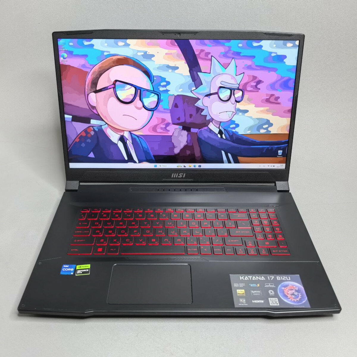 17.3' 144 Гц Ноутбук MSI Katana GF76 B12UCR-821XRU черный
