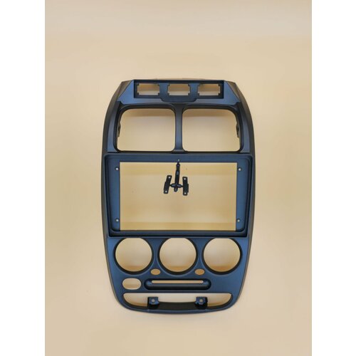Переходная рамка Hyundai Accent 1999-2012 Verna 1999-2005 ТАГАЗ (рамка под три кнопки) для автомагнитол 9