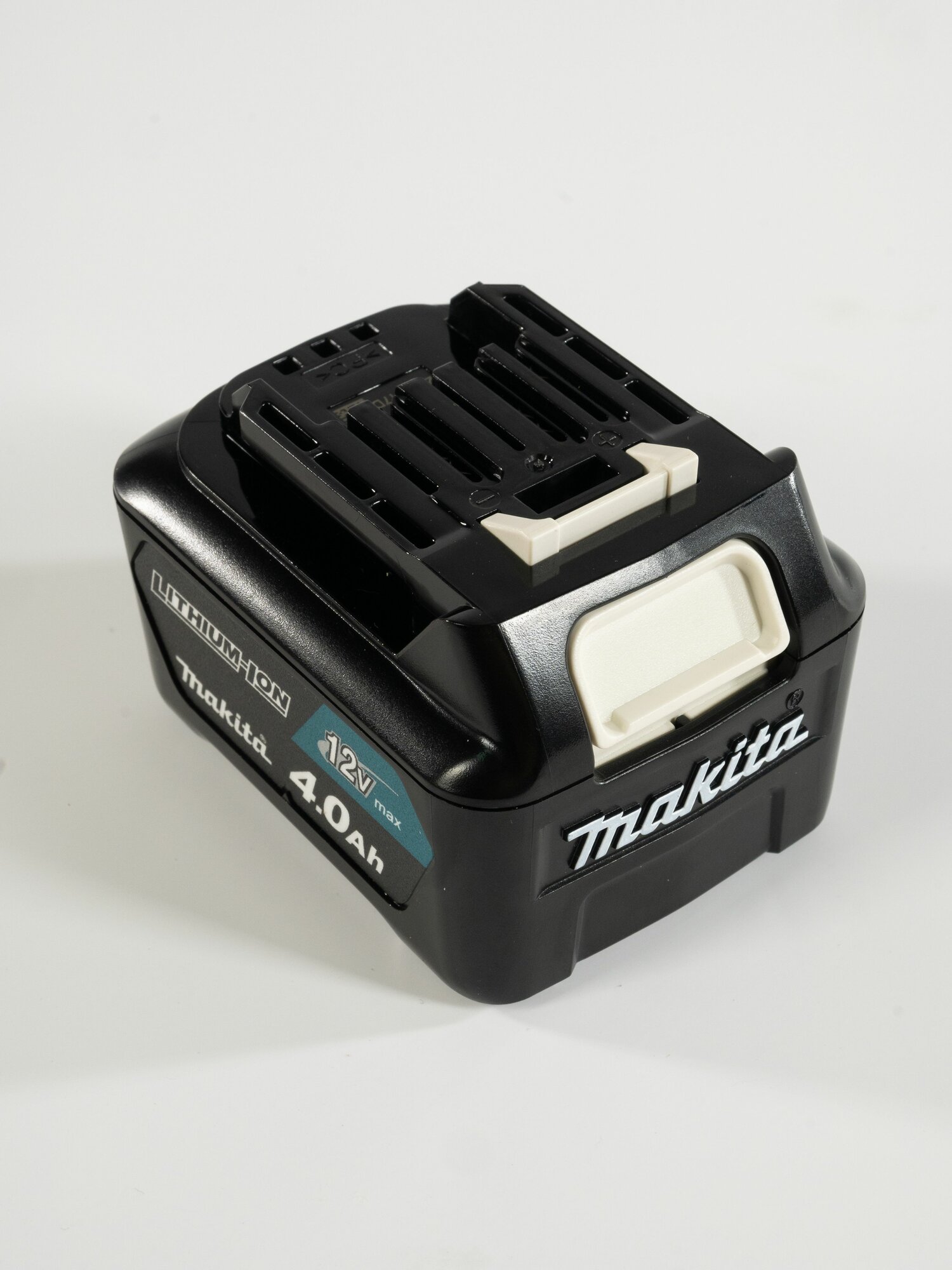 Аккумулятор 12V 4.0AH BL1041B CXT