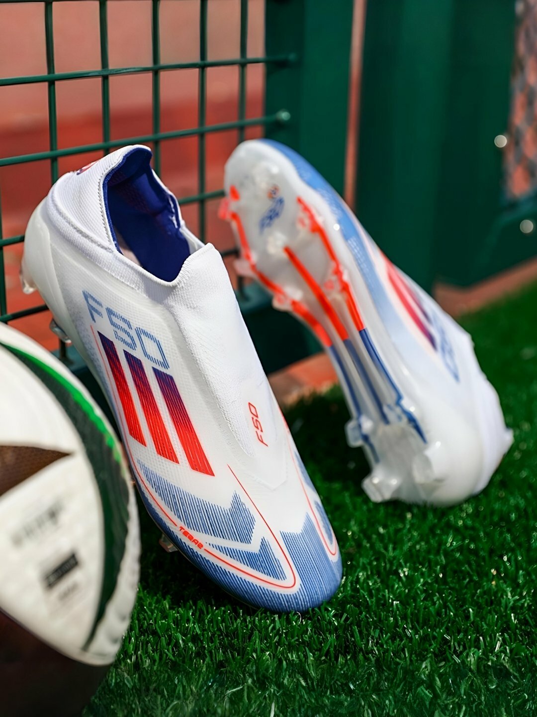 Бутсы  F50 Elite FG, размер 41, white — фото 1