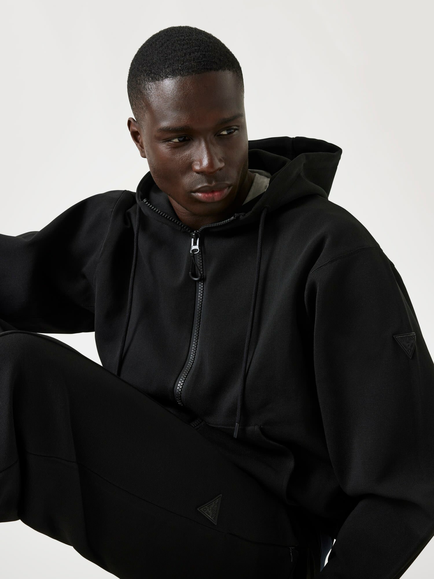 Толстовка GUESS SAVERIO ZIP HOODED SWEATSHIRT, размер M, , черный — фото 1