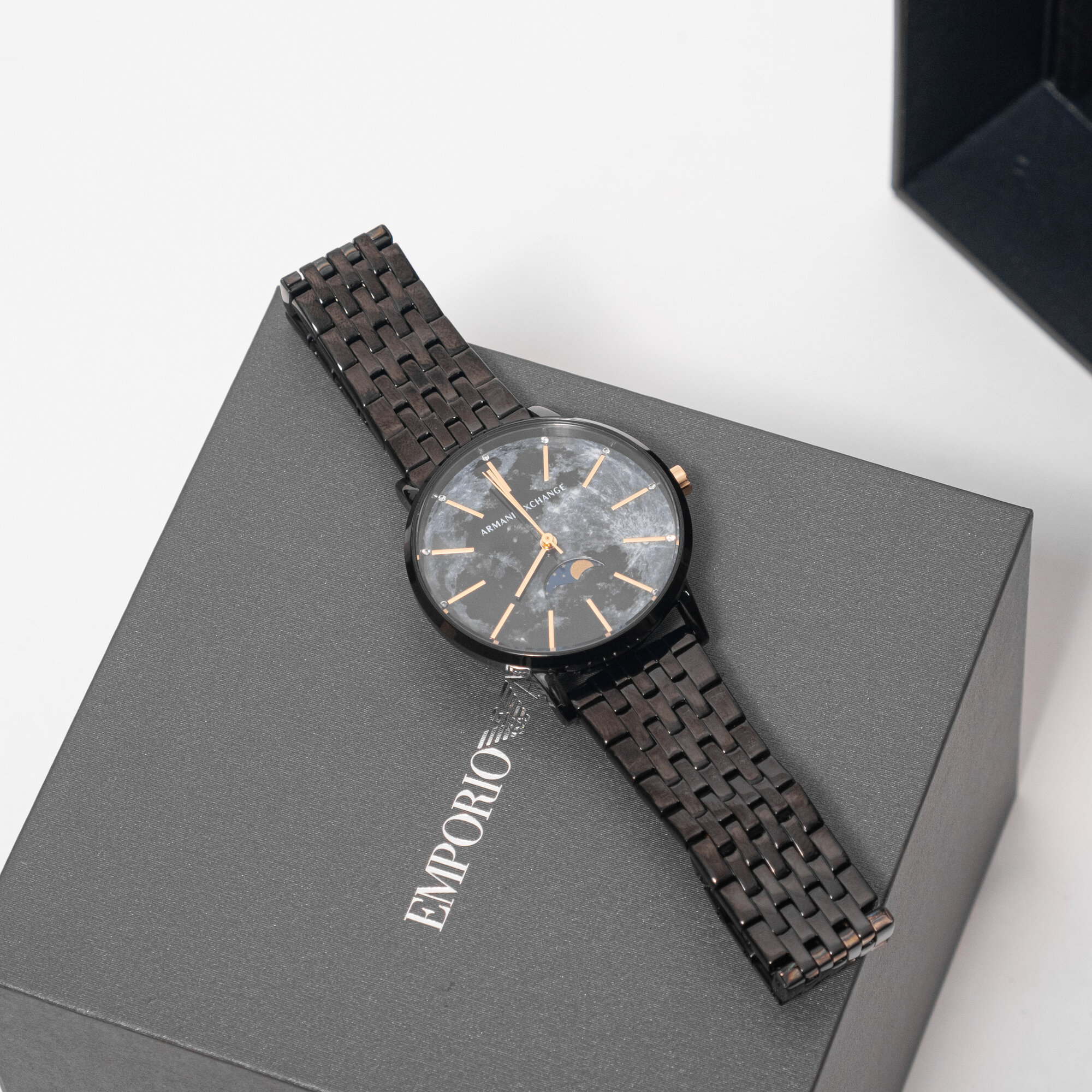 Наручные часы Lola