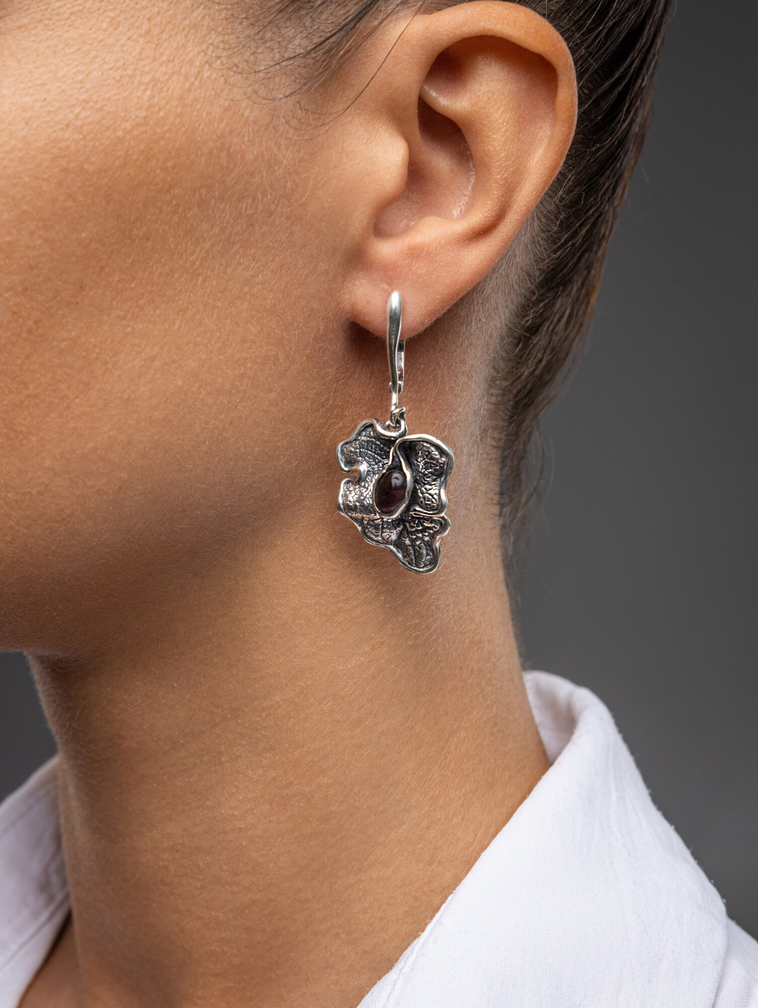 Серьги двусторонние Братья Глазуновы, серебро, 925 проба, оксидирование, аметист, длина 4.6 см, , фиолетовый, серебристый