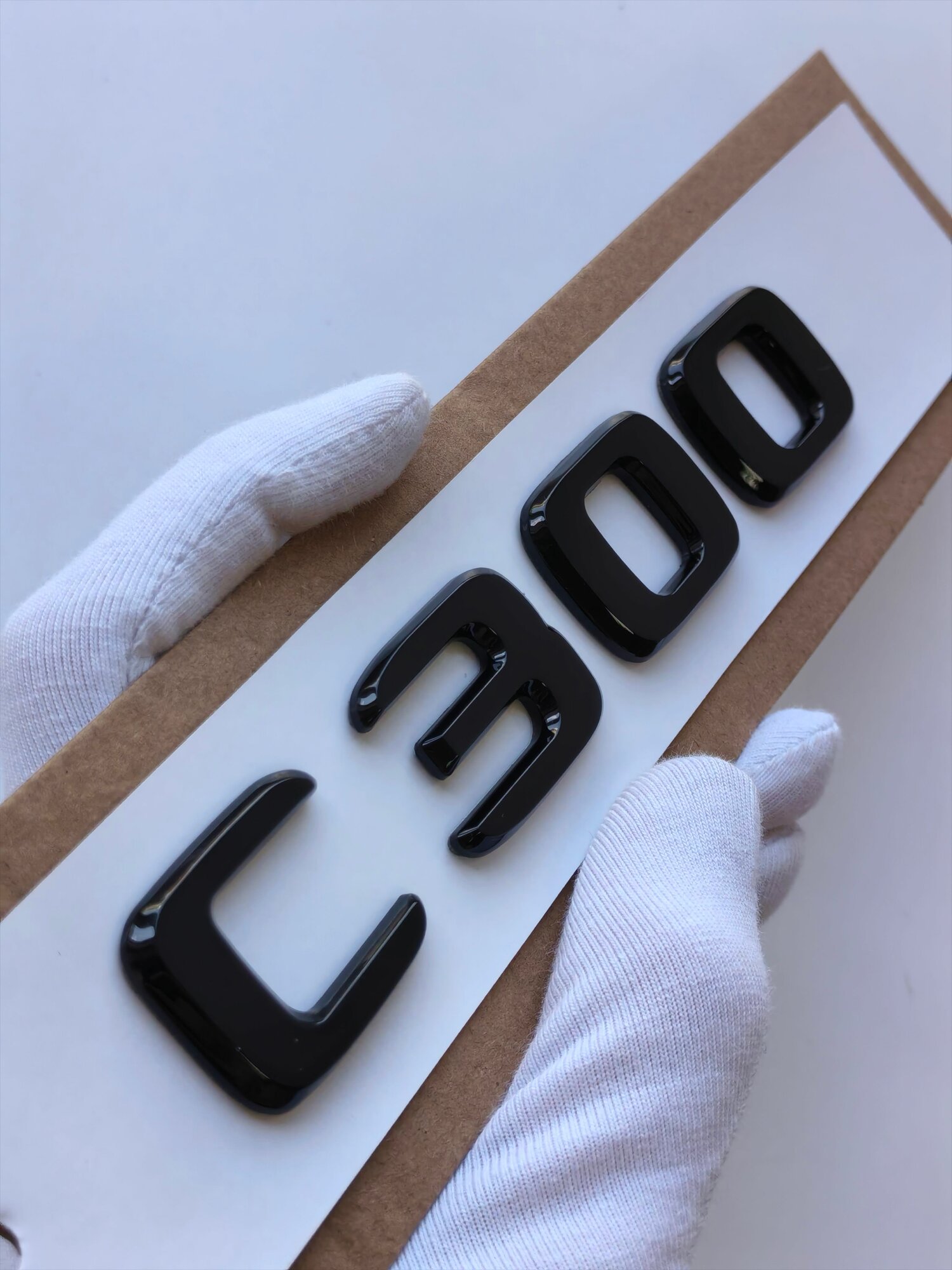 Эмблема C300 на багажник Mercedes, надпись C 300 Мерседес (1 шт.)