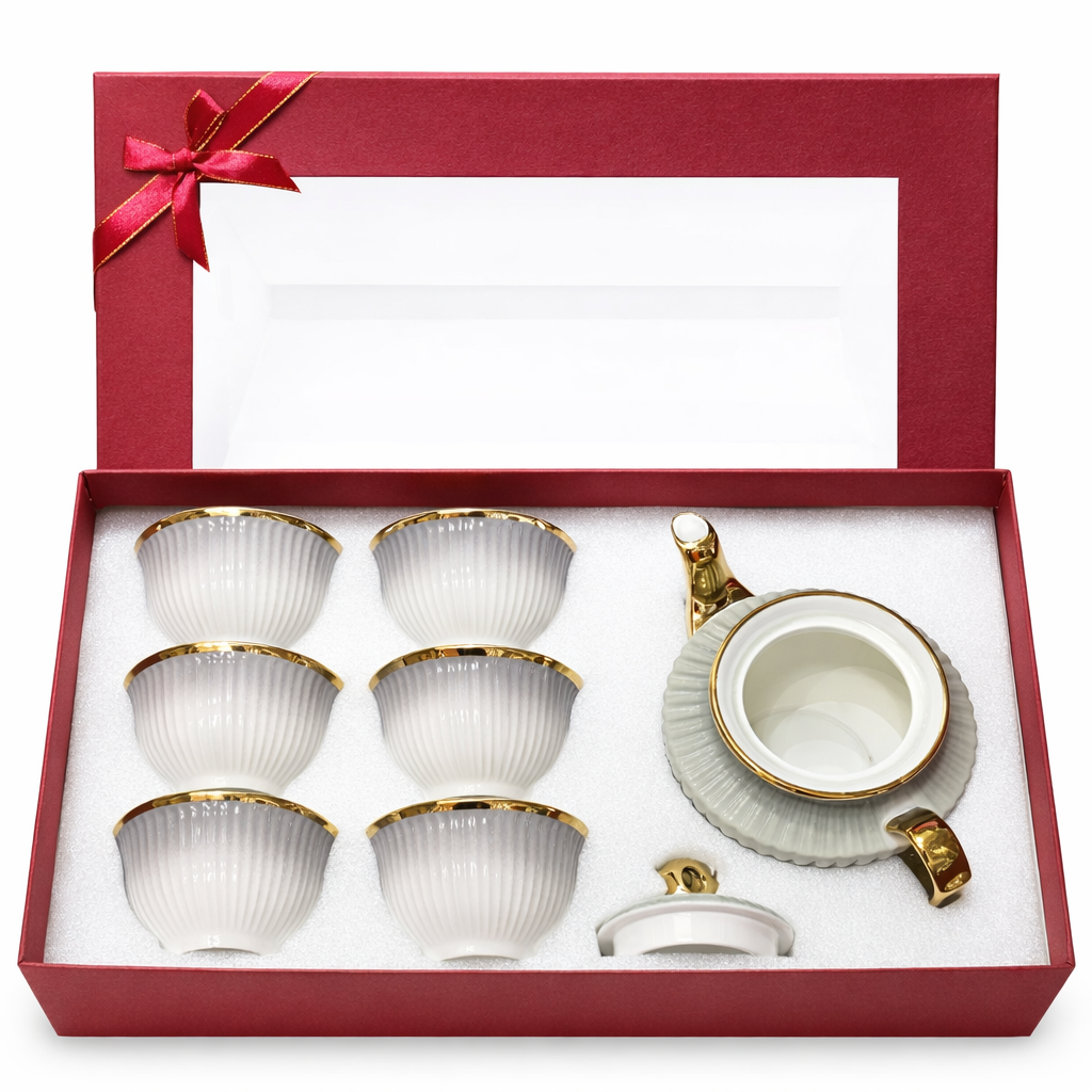 Чайный сервиз фарфоровый с позолотой, 6 пиал и чайник, подарочный набор в коробке