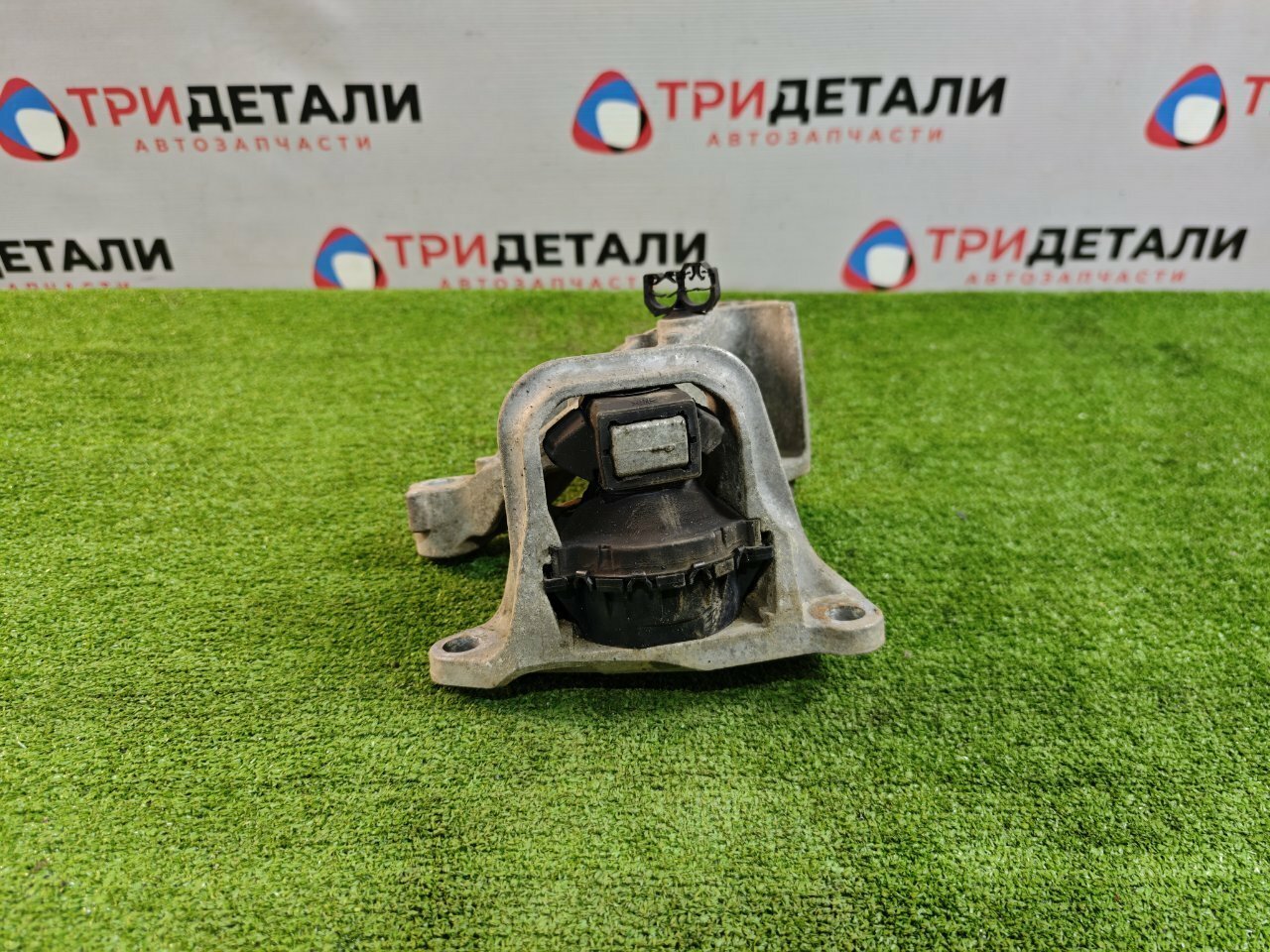 Подушка двигателя Renault Fluence 1.6 K4M 2013 (б/у)