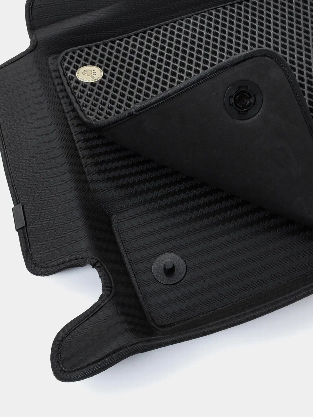 Полики для Chevrolet Gentra нестандартный дизайн, защита от загрязнений — фото 1