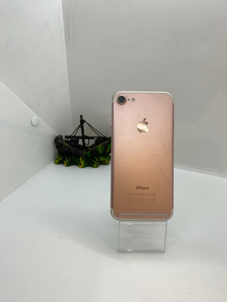 Смартфон Apple iPhone 7 32 ГБ, 1 SIM, Розовое Золото