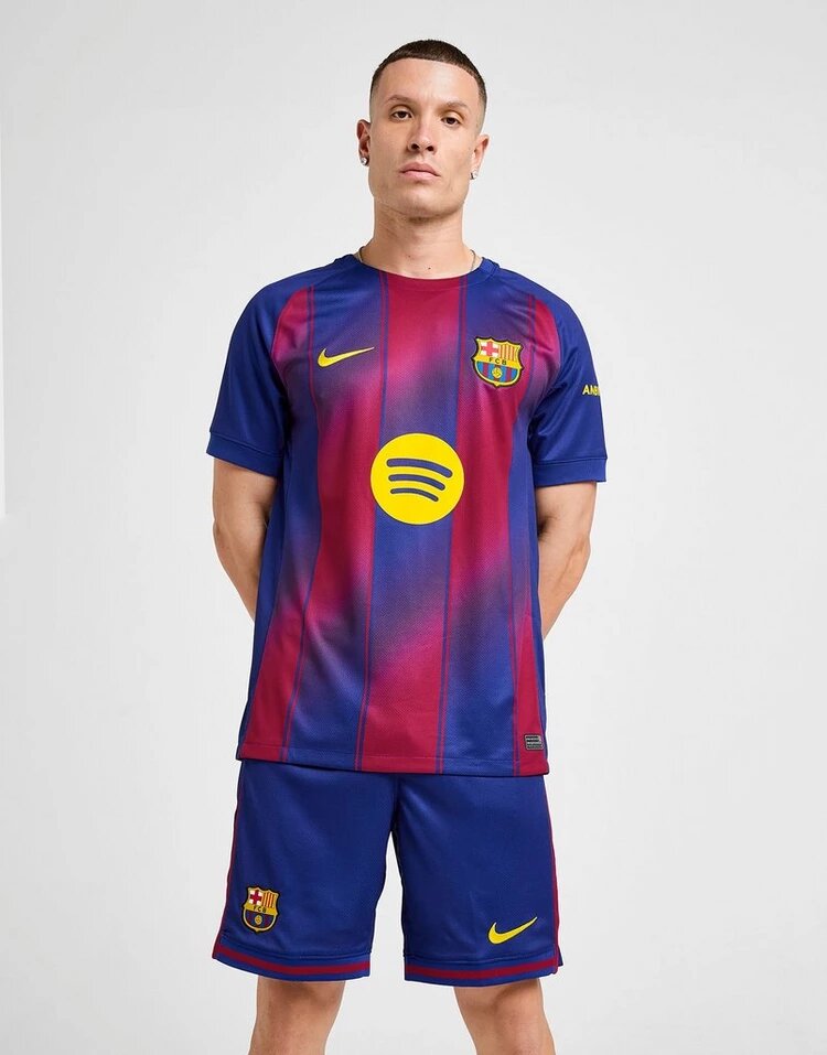 Форма спортивная NIKE