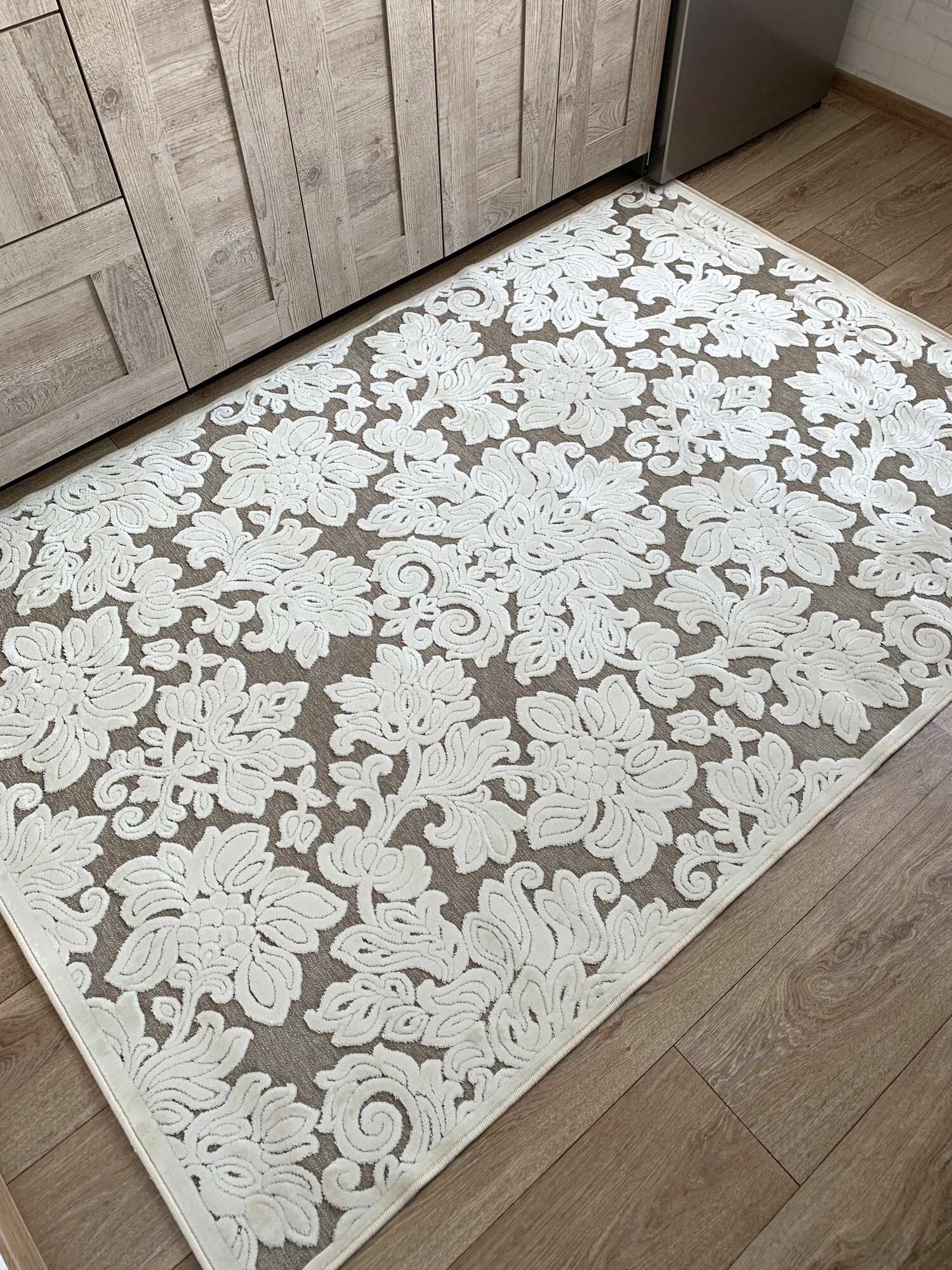 Ковер в комнату 1 на 1.40 м. GENOVA вискоза ворс 5мм с рельефом Бельгийский (